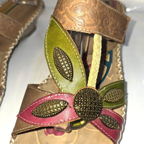 Spring Step L'Artiste Hand Painted Flowers Women's Leather Sandals Size 7 EU38 - Picture 3 of 11